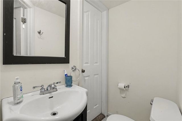 5604 NE 50th Street, Kansas City, MO 64119