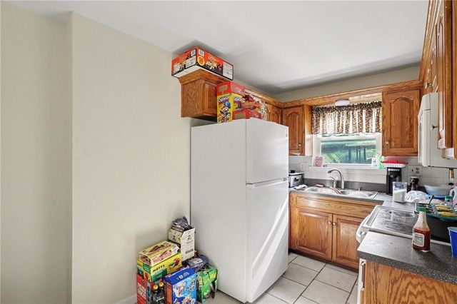 5604 NE 50th Street, Kansas City, MO 64119