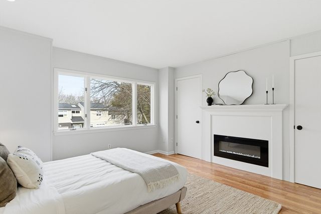 15 Edward Drive 15, Winchester, MA 01890