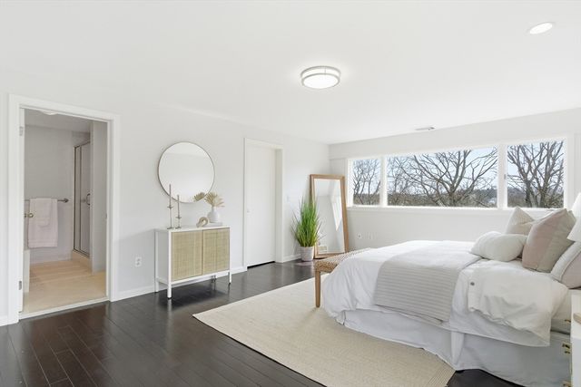 15 Edward Drive 15, Winchester, MA 01890