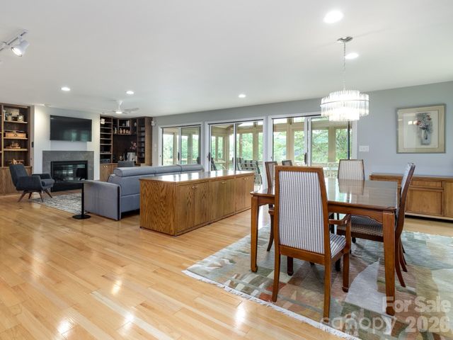 20 Guwa Court, Brevard, NC 28712