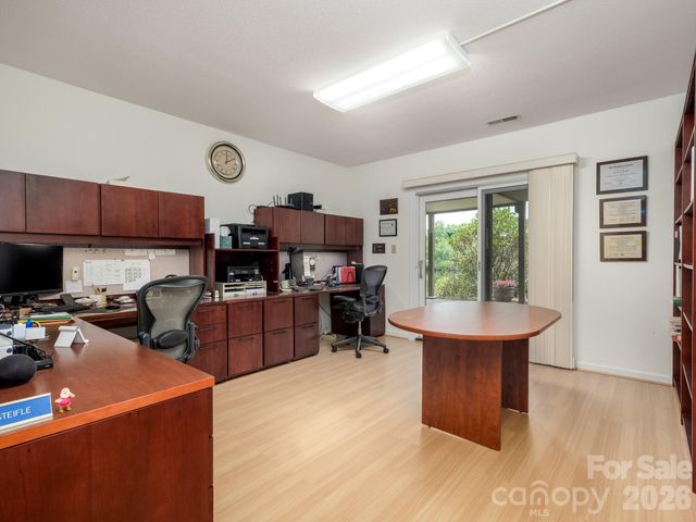 20 Guwa Court, Brevard, NC 28712