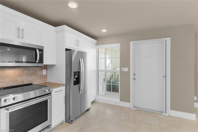 1215 Edington PL M3, Marco Island, FL 34145