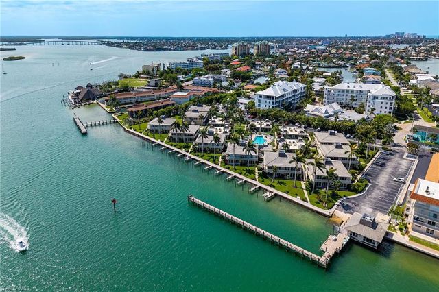 1215 Edington PL M3, Marco Island, FL 34145