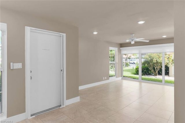 1215 Edington PL M3, Marco Island, FL 34145