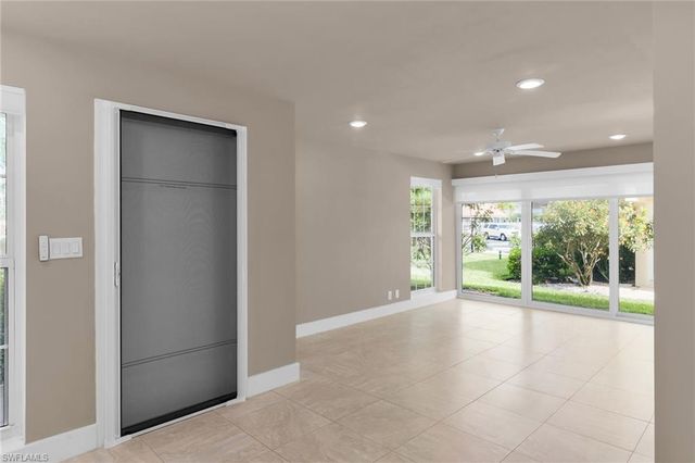 1215 Edington PL M3, Marco Island, FL 34145