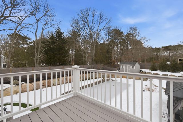 15 Rose Lane, Harwich, MA 02645