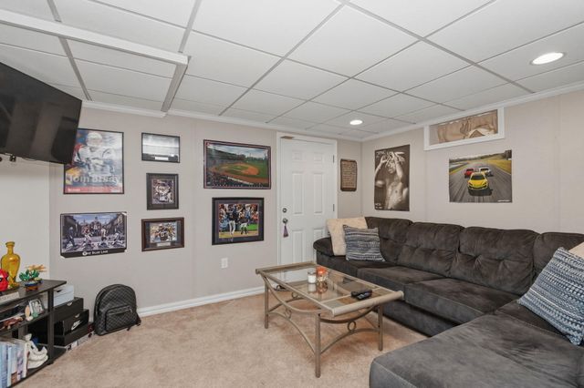 15 Rose Lane, Harwich, MA 02645