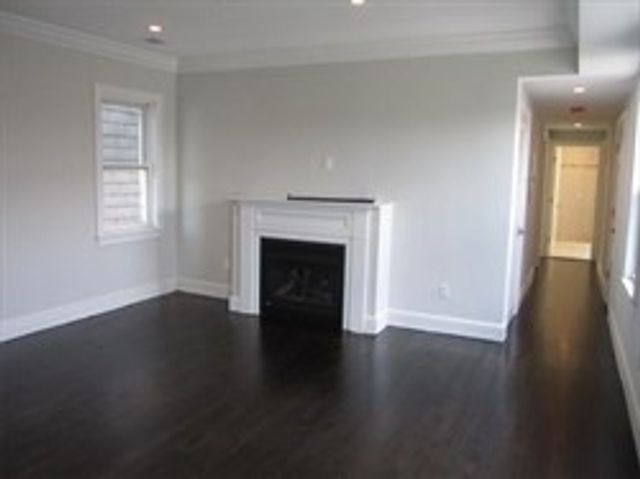 55 Middle St 2, Boston, MA 02127