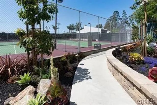 802 Camino Real 103, Redondo Beach, CA 90277