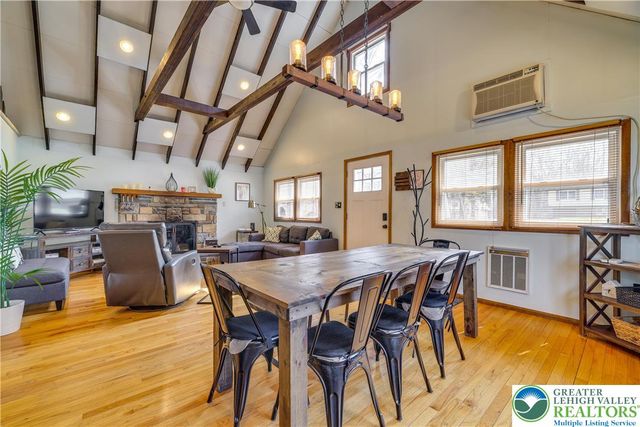 2158 Tuscarora Drive, Coolbaugh Twp, PA 18347