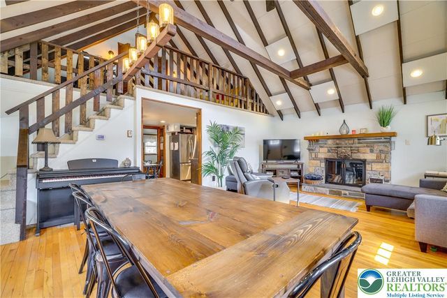 2158 Tuscarora Drive, Coolbaugh Twp, PA 18347