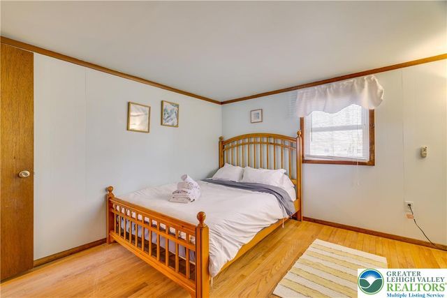 2158 Tuscarora Drive, Coolbaugh Twp, PA 18347