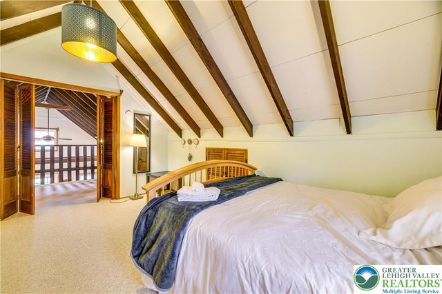 2158 Tuscarora Drive, Coolbaugh Twp, PA 18347