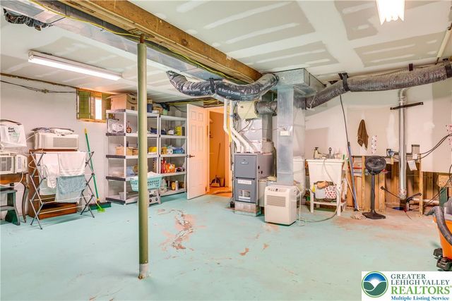 2158 Tuscarora Drive, Coolbaugh Twp, PA 18347