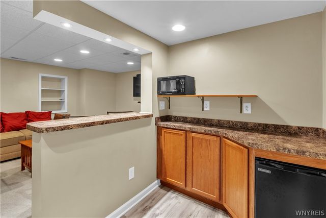 2445 King Fisher Lane, Wheatfield, NY 14304