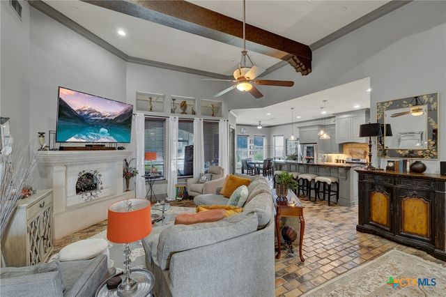 838 Lodge Creek Drive, New Braunfels, TX 78132