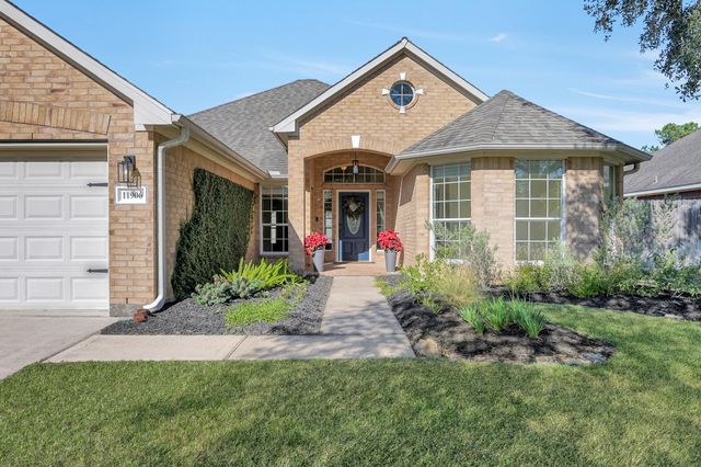 11906 Aerie Drive, Tomball, TX 77377