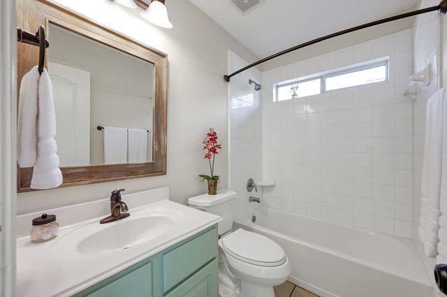 11906 Aerie Drive, Tomball, TX 77377