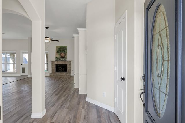 11906 Aerie Drive, Tomball, TX 77377