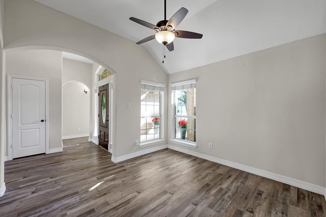 11906 Aerie Drive, Tomball, TX 77377