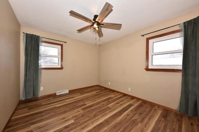 N84W18110 Menomonee AVENUE, Menomonee Falls, WI 53051