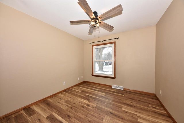 N84W18110 Menomonee AVENUE, Menomonee Falls, WI 53051