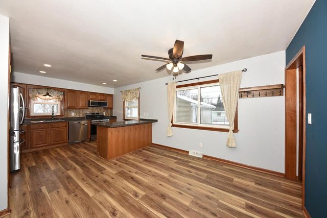N84W18110 Menomonee AVENUE, Menomonee Falls, WI 53051