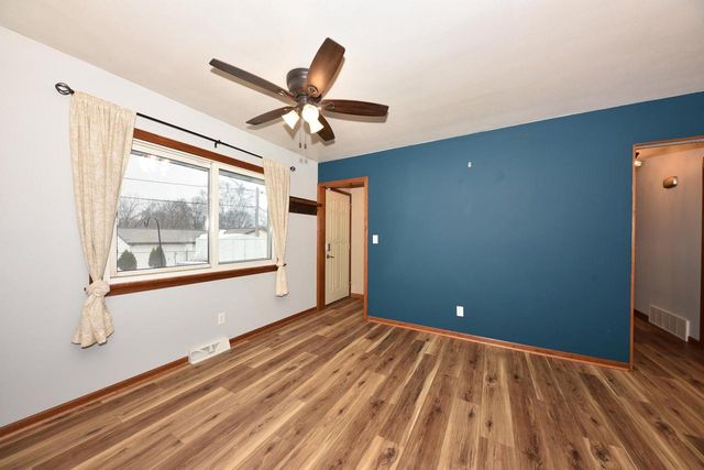 N84W18110 Menomonee AVENUE, Menomonee Falls, WI 53051