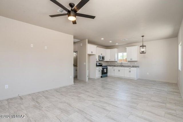 360 E Aircraft Road, Tucson, AZ 85706