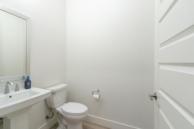 145 Sherman Ct, El Dorado Hills, CA 95762