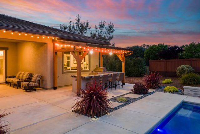 145 Sherman Ct, El Dorado Hills, CA 95762