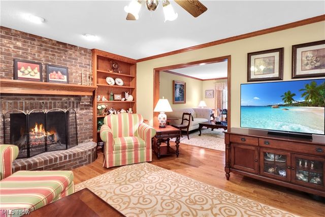 8015 Hansom Place, Mentor, OH 44060