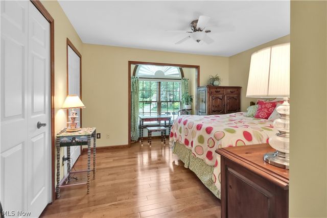 8015 Hansom Place, Mentor, OH 44060