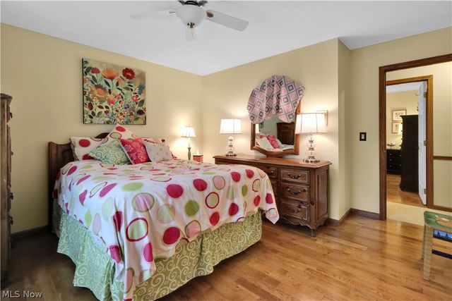 8015 Hansom Place, Mentor, OH 44060
