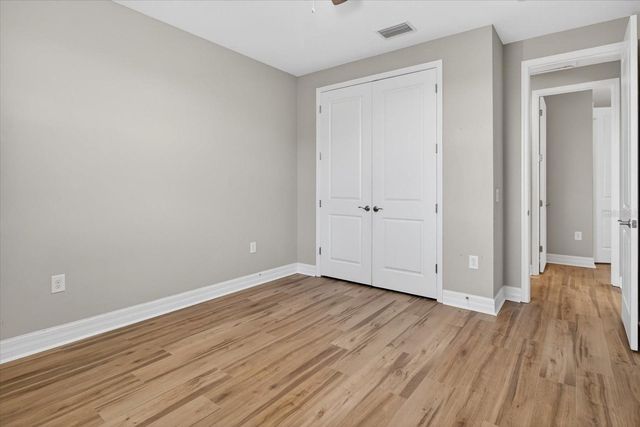 2589 GWYNHURST BOULEVARD, Wesley Chapel, FL 33543