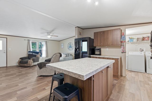 1404 Sheri Lane N, Pelican Bay, TX 76020