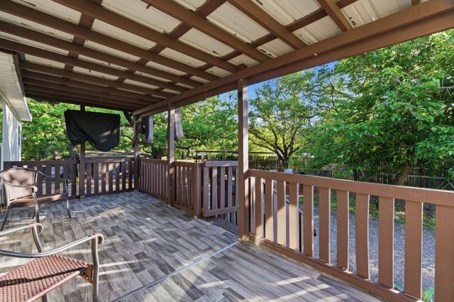1404 Sheri Lane N, Pelican Bay, TX 76020