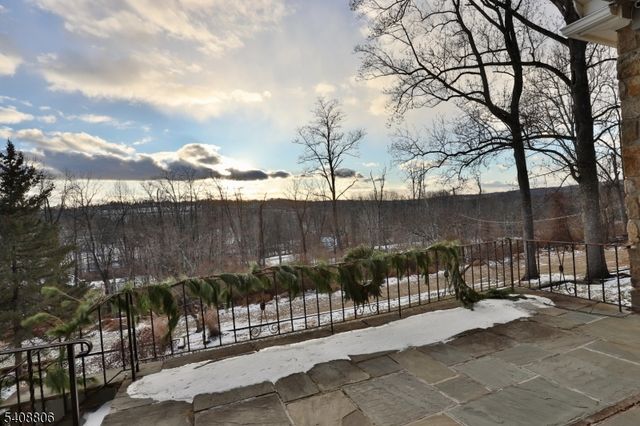 39 Upper Kingtown Rd, Franklin Twp., NJ 08867