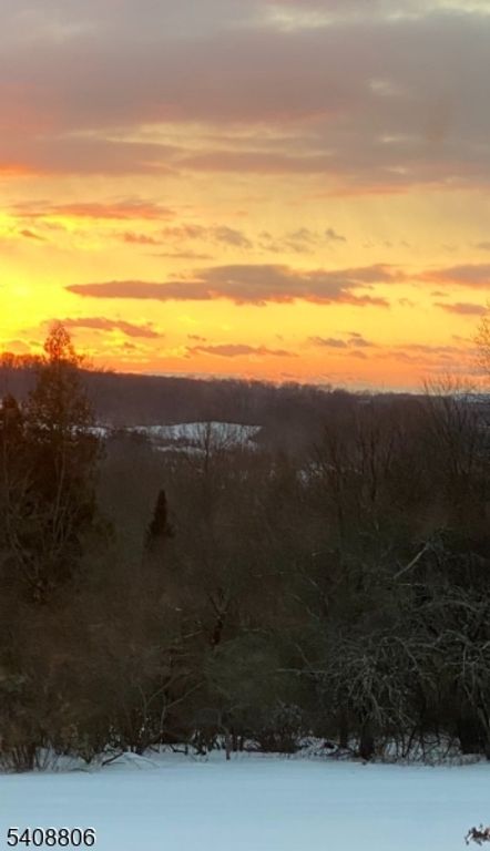 39 Upper Kingtown Rd, Franklin Twp., NJ 08867