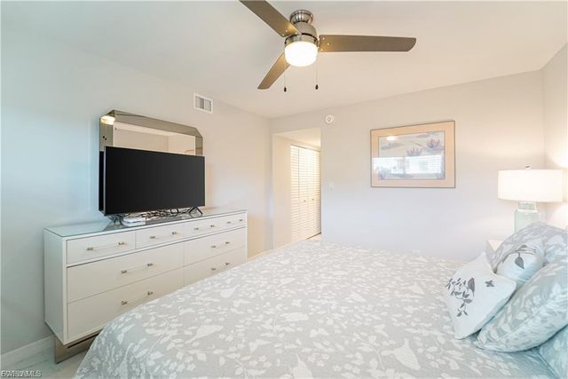 1100 8th AVE S 306C, Naples, FL 34102