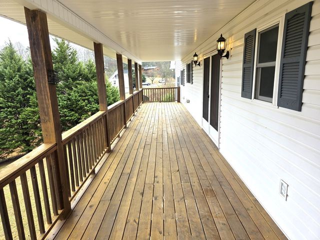 971 Lance Road, Murphy, NC 28906