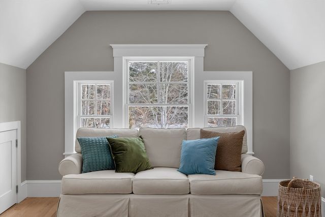 4 Monomoy Lane, Orleans, MA 02653