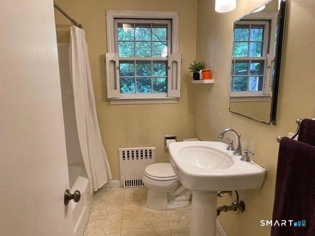 6 Harvard Road, Ledyard, CT 06335