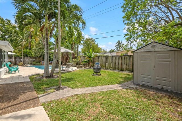 270 NE 123rd St, North Miami, FL 33161