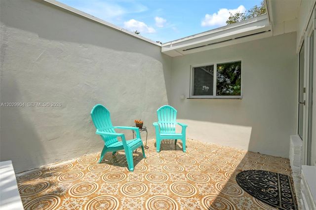 270 NE 123rd St, North Miami, FL 33161