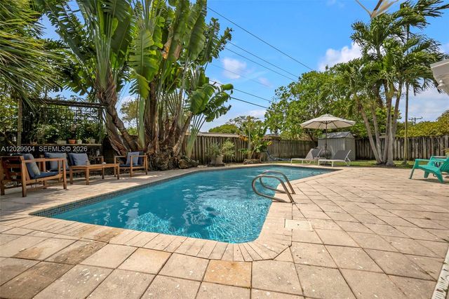 270 NE 123rd St, North Miami, FL 33161