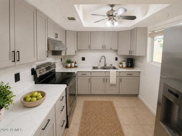 15601 N 27TH Street 5, Phoenix, AZ 85032