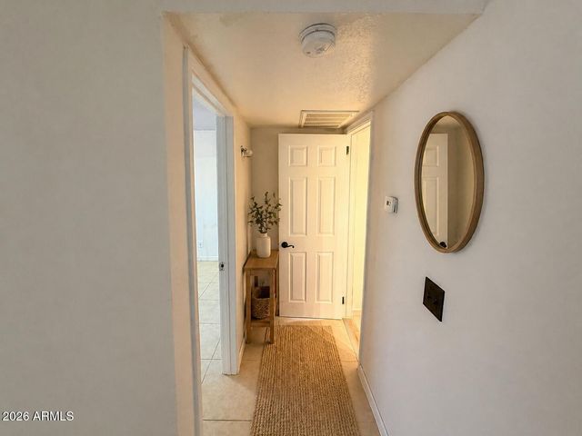 15601 N 27TH Street 5, Phoenix, AZ 85032