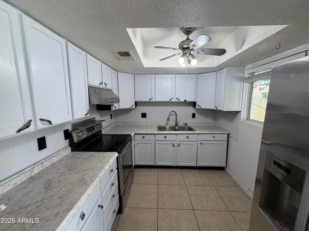 15601 N 27TH Street 5, Phoenix, AZ 85032 — photo 5